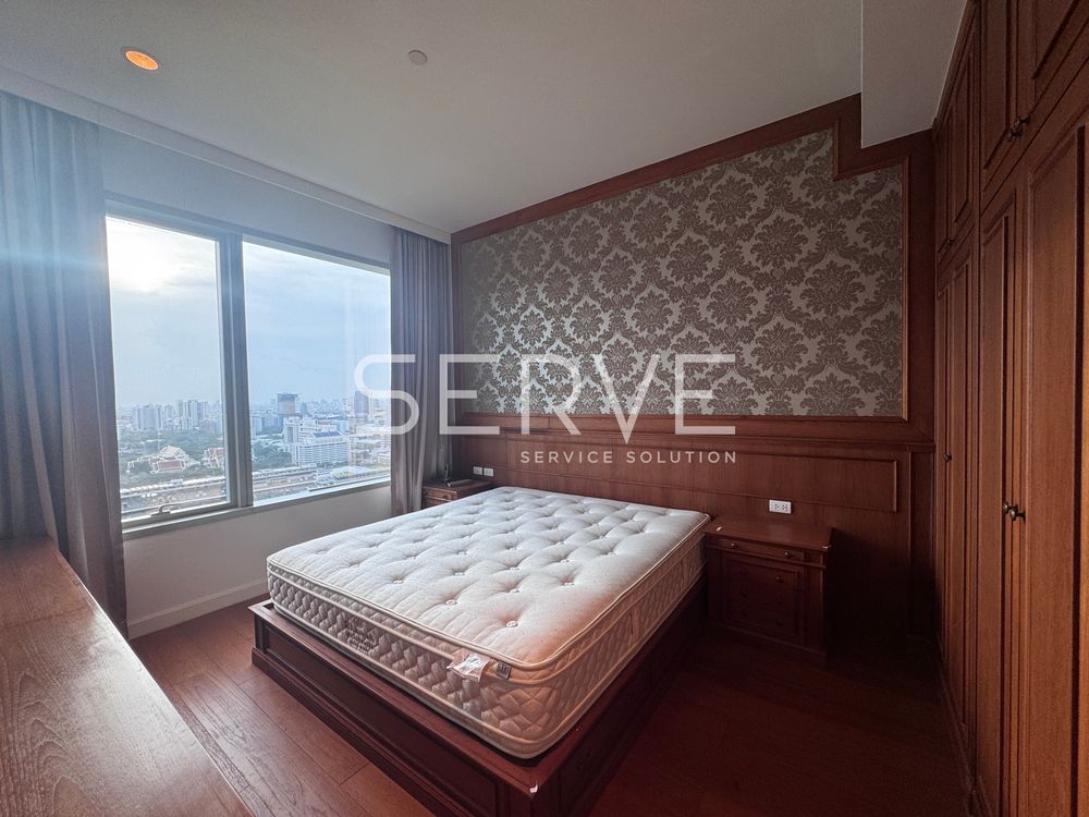 picture 3 Beds with Bathtub Large Room Good Location Close to BTS Ratchadamri 300 m. / For Rent-185 Rajadamri - 2/13