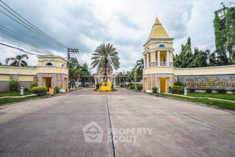 picture 3-BR House in Sala Thammasop (ID 2016493) - 1/15