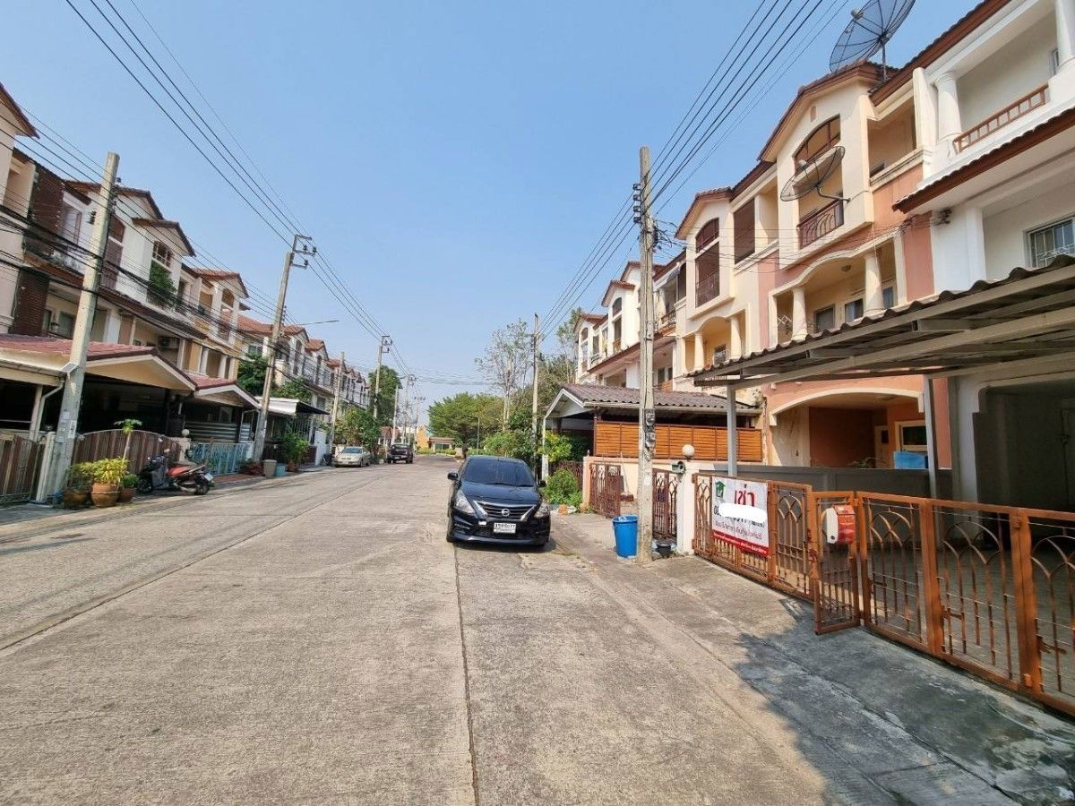 picture ✅ Townhome for Rent | Fully Furnished | Perfect for Living or Home Office | The Balcony Home - 10/12
