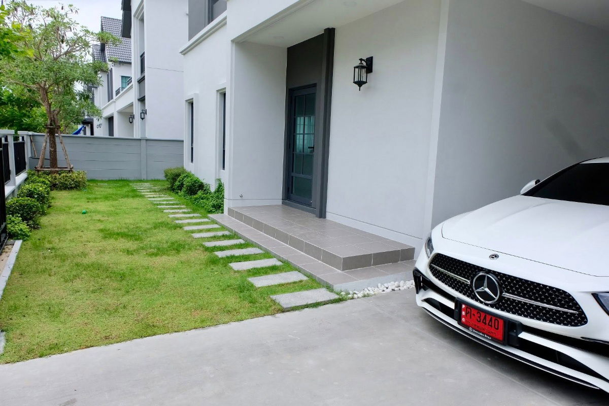 รูป ขาย!!!! บ้านเดี่ยวหรู พร้อมอยู่ Centro bangna - รูปที่ 2/20