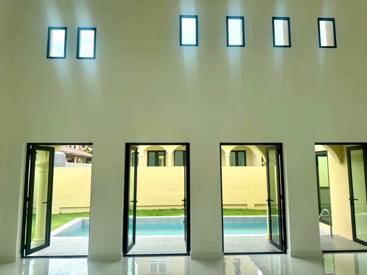 picture 🏡 For sale: Single-storey pool villa 🏊🏻‍♂️ Swimming pool (new house) 💰 Price 9,900,000 baht 🔅 Southeast front of the house - 23/30