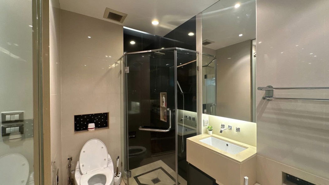picture Condo for rent THE ADDRESS Sukhumvit 28, area 45 sq m, 12th floor, near BTS Phrom Phong - 12/12
