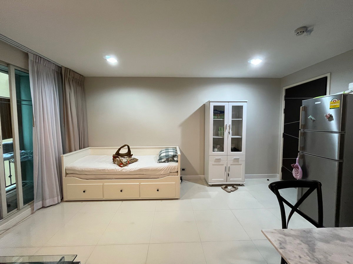 รูป คอนโดติดสวนเบญ! The Crest Sukhumvit24. 1นอน 46ตร.ม. ว่างพร้อมอยู่ Line id: @pfagent - รูปที่ 2/11