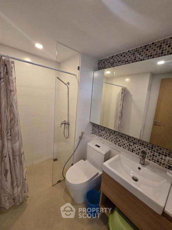 picture Studio Condo at Aurora Pratumnak close to Phratamnak (ID 2209829) - 8/13