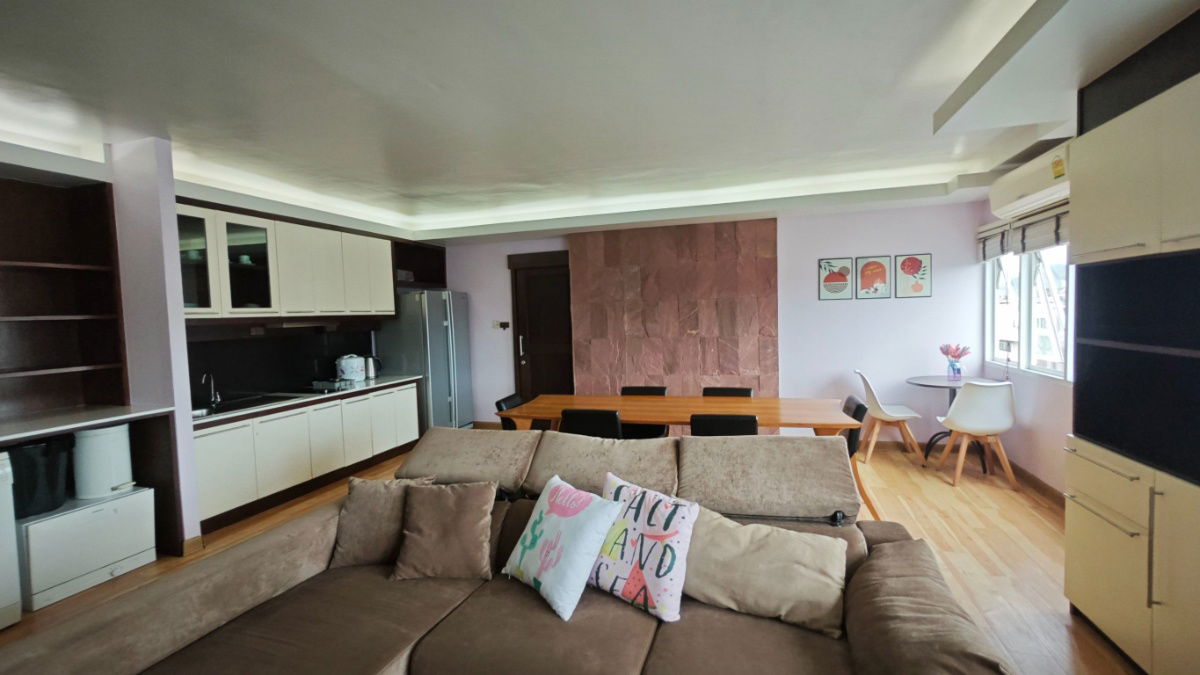 picture 3 Bedrooms apartment in the center of Phuket  - 7/14