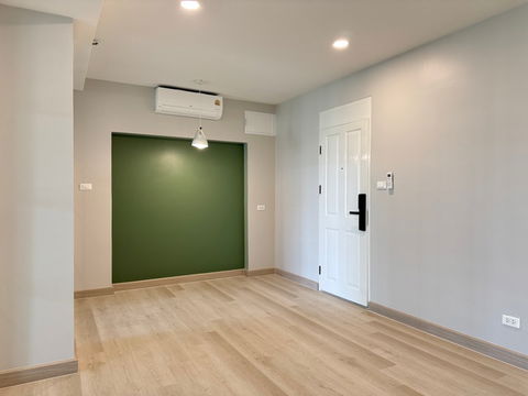 ให้เช่าคอนโดรีโนเวทใหม่ ใกล้รถไฟฟ้าศรีอุดม 