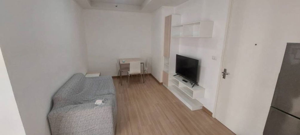 picture Condo for rent, J Condo (Sathorn-Kanlapaphruek) Size 47 sq m, 12A floor, Building B 2 bedrooms, 1 bathroom Beautiful room, only 12,000 baht - 8/10