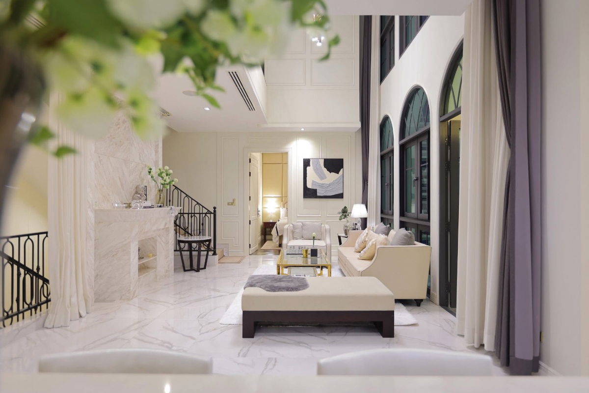 picture 🟢For Sell🟢Luxury house in Soi Ekkamai 22, beautiful room, fully furnished, 📱ADD LINE @nathong97 (reply ⚡ 24 Hr) P513 - 6/15