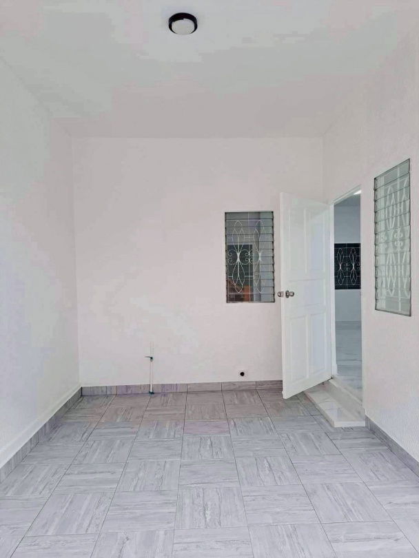 รูป ขาย ทาวน์เฮ้าส์ 18 ตร.ว. บ้านพรธิสาร 5 รังสิต ธัญบุรี คลอง8 ปทุมธานี - รูปที่ 2/9