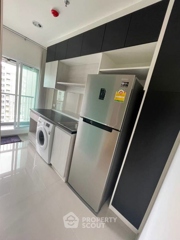 picture 1-BR Condo at Aspire Erawan near BTS Chang Erawan (ID 817919) - 10/15
