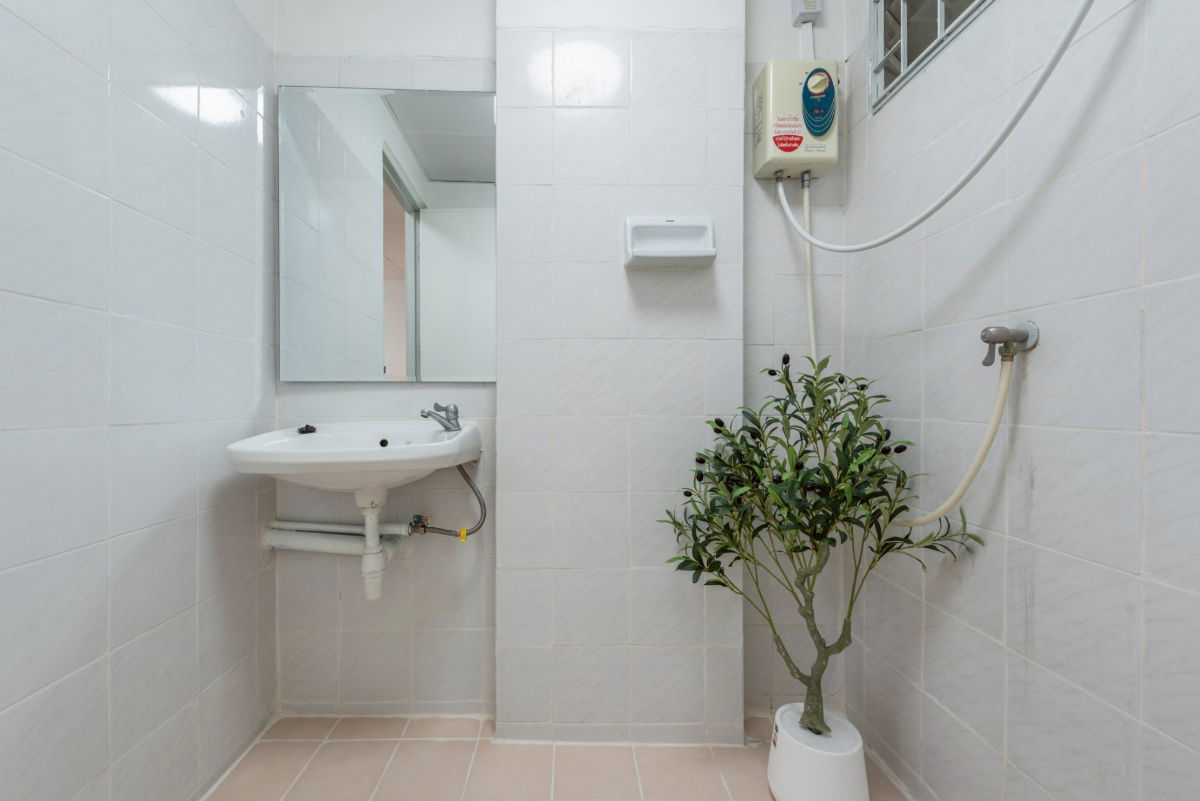 picture Condo for rent, Dynasty Building, Lat Phrao 71 (1 bedroom), 7th floor, Soi Lat Phrao 71, near the BTS, along the expressway, on the main road - 16/19