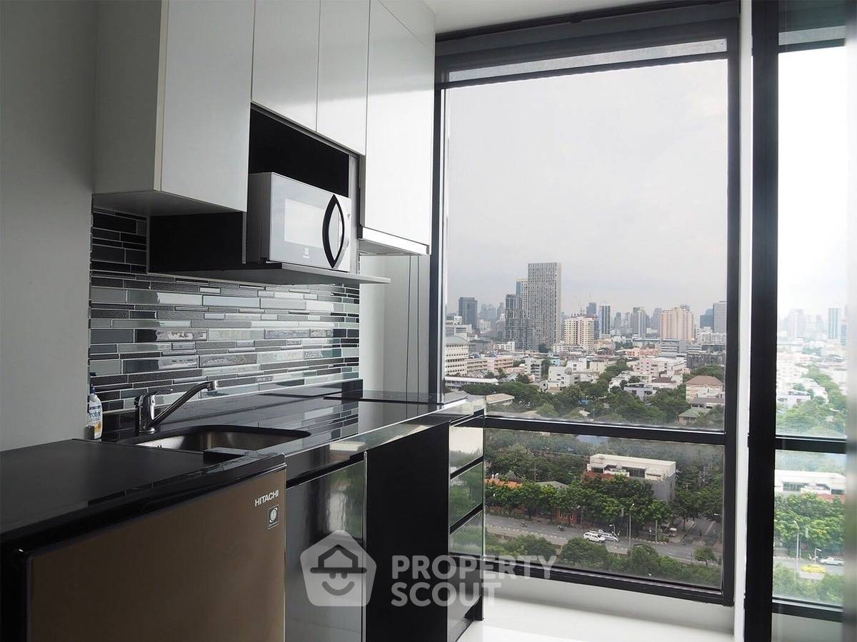picture 1-BR Condo at Bangkok Horizon Narathiwat near BTS Chong Nonsi (ID 1489025) - 4/12