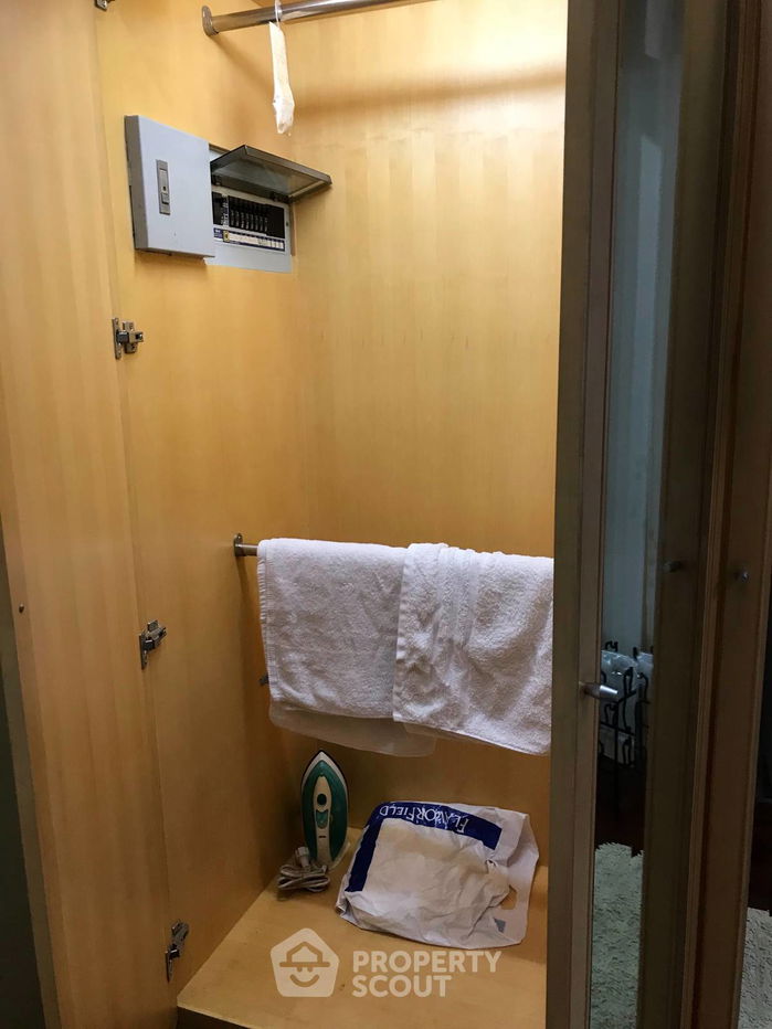 picture 1-BR Condo at President Place near BTS Chit Lom (ID 479732) - 6/13
