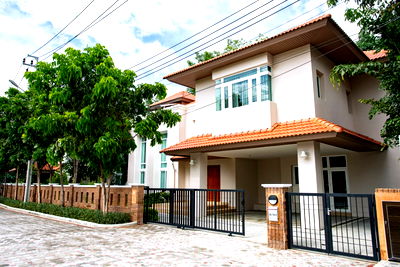 Houses for rent อาคารจัสมิน : Rental Single House in Nichada Thani  4 bedrooms Safety , ready to move_Prestige_BL161