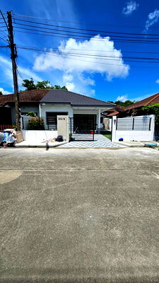 บ้านเดี่ยว ภูเก็ต : 🏡บ้านเดี่ยวชั้นเดียวรีโนเวทใหม่ สัมผัสความสงบ ร่มรื่น มีพื้นที่ใช้สอยรอบบ้าน บนทำเลคุณภาพ โซนถลาง 🏡 