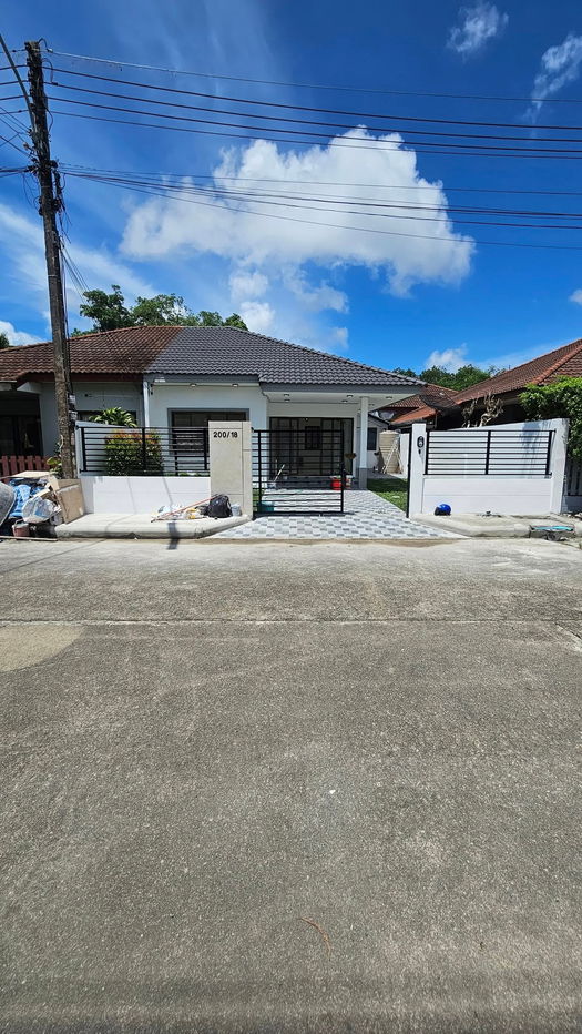 รูป 🏡บ้านเดี่ยวชั้นเดียวรีโนเวทใหม่ สัมผัสความสงบ ร่มรื่น มีพื้นที่ใช้สอยรอบบ้าน บนทำเลคุณภาพ โซนถลาง 🏡  - รูปที่ 1/13