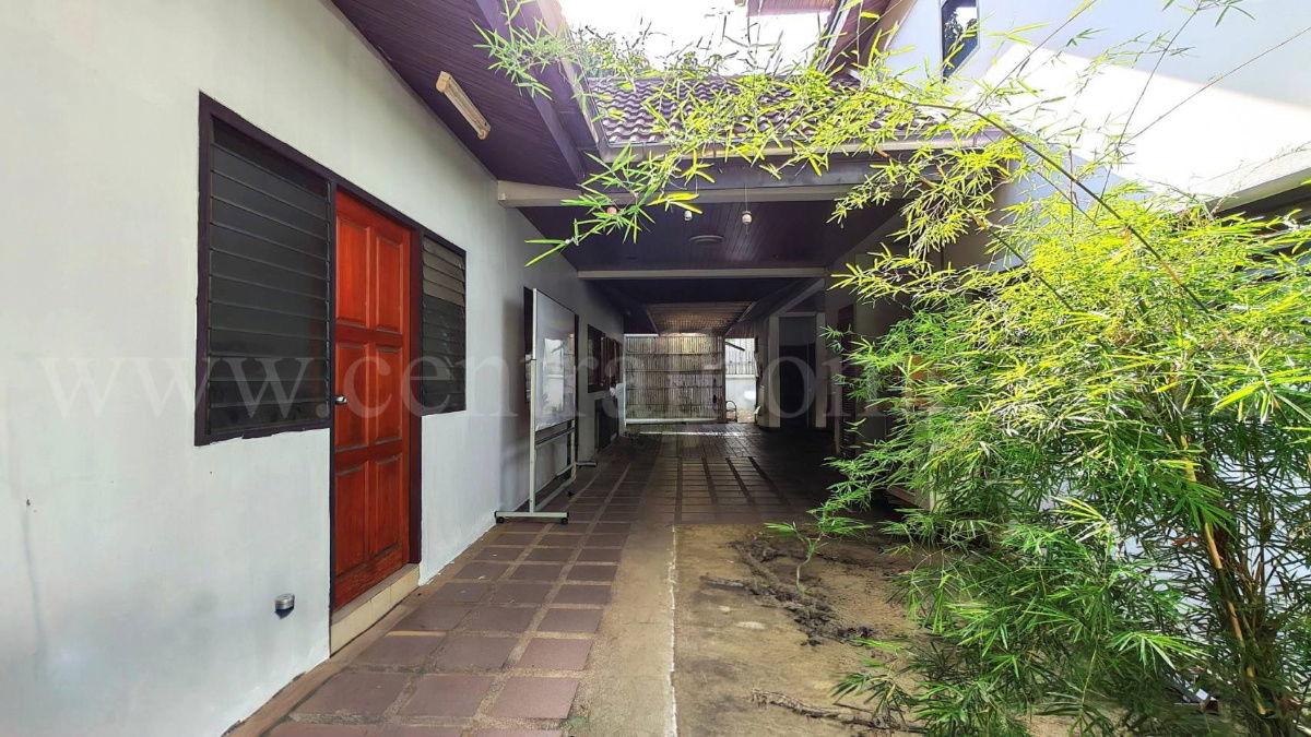 รูป บ้านเดี่ยว ศรีเจริญวิลล่า หลังมุม ติดถนนเทพารักษ์ ใกล้ รพ.สินแพทย์ - รูปที่ 10/19