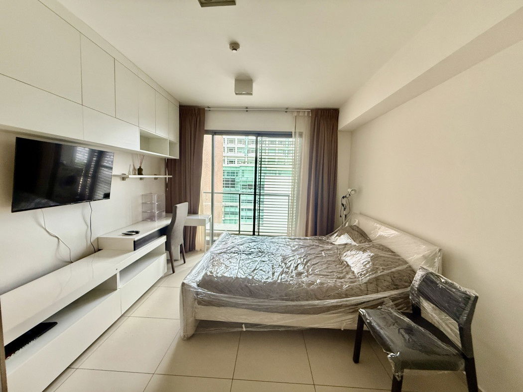 รูป ให้ เช่า คอนโด The Lofts เอกมัย 29 ตรม ชั้น 10 ใกล้สถานีรถไฟฟ้า BTS เอกมัย - รูปที่ 1/12