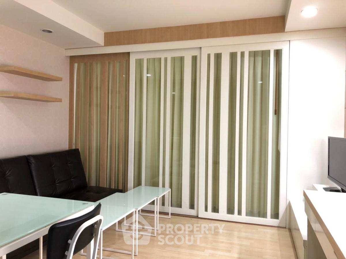 picture 1-BR Condo at The Rajdamri near BTS Ratchadamri (ID 2130131) - 11/13