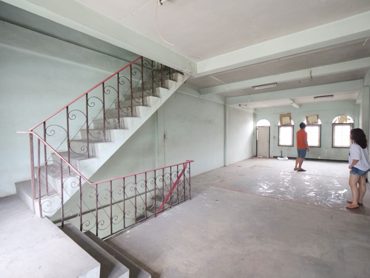รูป ขายอาคารพานิชย์ 3.5 ชั้น 19 ตรว. ซอยกำนันแม้น ราคาดีที่สุดในย่านนี้ ขายเพียง 2.2 ล้าน หน้ากว้าง 4 เมตร พื้นที่ใช้สอยประมาณ 220 ตรม.  - รูปที่ 47/80