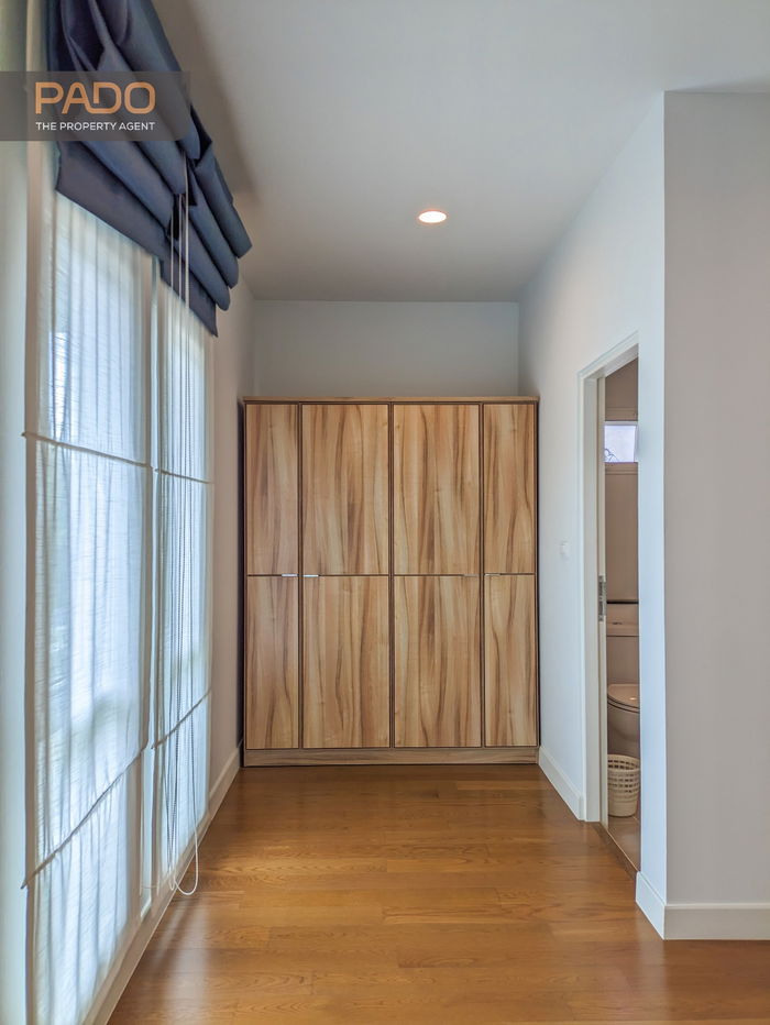 รูป ขายบ้านเดี่ยว หลังมุม สวนสวย บุราสิริ ปัญญาอินทรา - คลองสามวา 12 ล้านบาท 4 นอน 4 น้ำ - รูปที่ 22/28