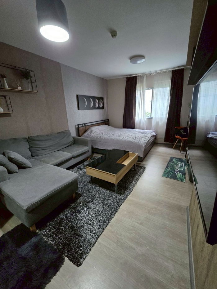 รูป ให้เช่า the point condo คลอง 6 - รูปที่ 1/11
