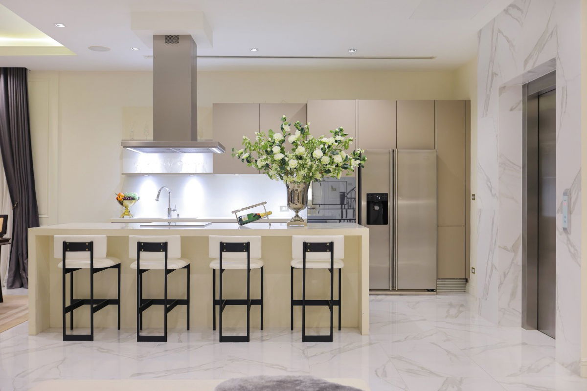picture 🟢For Sell🟢Luxury house in Soi Ekkamai 22, beautiful room, fully furnished, 📱ADD LINE @nathong97 (reply ⚡ 24 Hr) P513 - 14/15