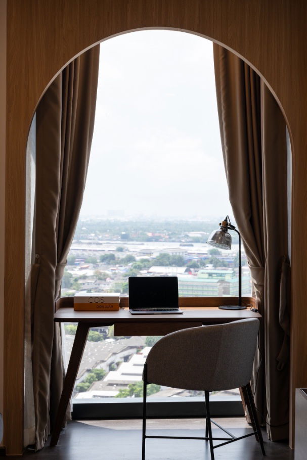 picture Live Near Thonglor! Condo for Rent @ Oka Haus, Great View, Great Vibes - 12/14