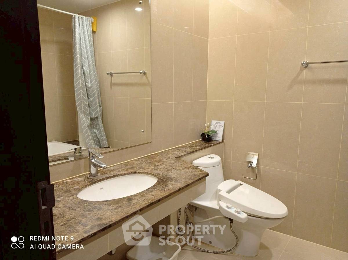 picture 1-BR Condo at The Prime11 Sukhumvit Condominium near BTS Nana (ID 2178253) - 10/11