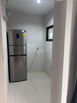 Rent For rent For rent! Baan Klang Muang Lat Phrao-Seri Thai Soi Seri Thai 52 3-storey townhouse, modern style,ready to move in Line ID: @951qfbfi