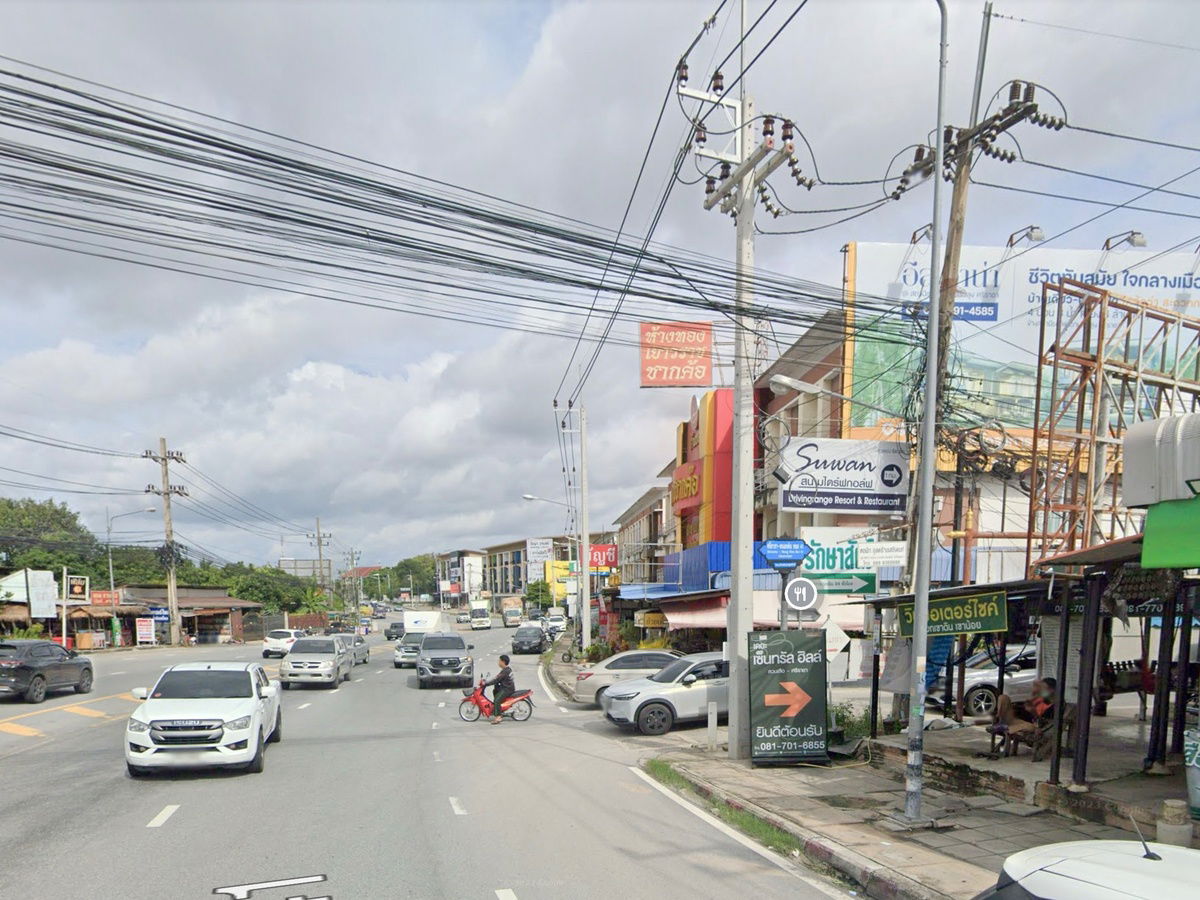 รูป ทาวน์เฮาส์ชั้นเดียว ติดถนน ศรีราชา – หนองค้อ - รูปที่ 3/4