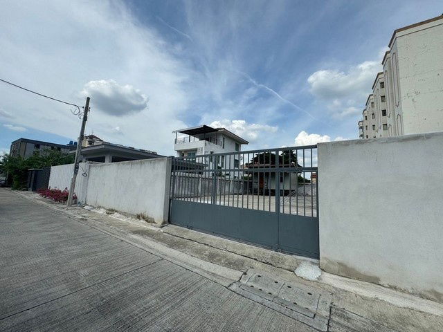 picture FOR RENT  LAND PROPERTY  33000 BAHT per MONTH - 5/8