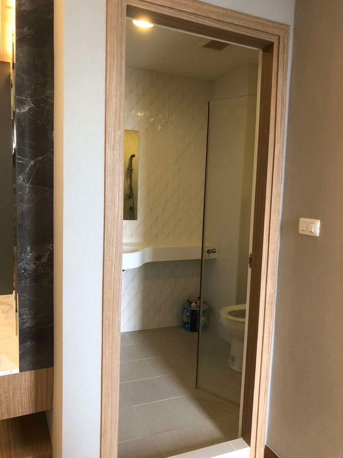 picture Sell a beautifully decorated condo >>Sell J Condo (Sathorn-Kanlapaphruek) Size 31 sq m, 18th floor, Building A **Special price** 1,500,000 baht only - 13/14
