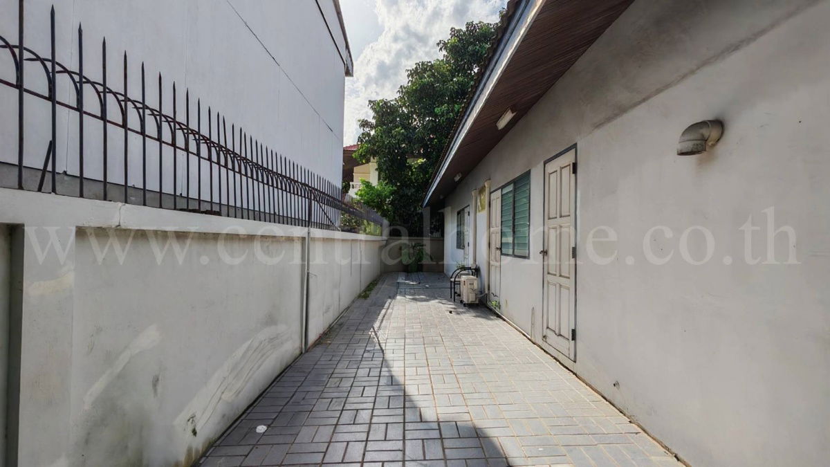 รูป บ้านเดี่ยว ศรีเจริญวิลล่า หลังมุม ติดถนนเทพารักษ์ ใกล้ รพ.สินแพทย์ - รูปที่ 13/19