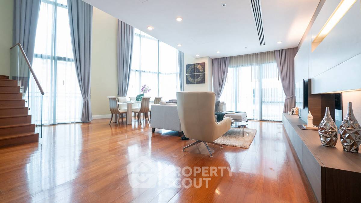 รูป คอนโด 3-ห้องนอน ที่ ไบร์ท สุขุมวิท 24 คอนโดมิเนียม ใกล้ BTS พร้อมพงษ์ (ID 2210580) - รูปที่ 7/8