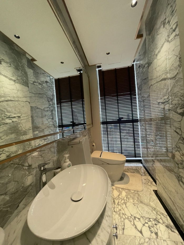 รูป PENTHOUSE TOP FLOOR ! เฟอร์ครบแต่งสวยพร้อมเข้าอยู่  ใช้ Smart home tech อัตโนมัติทั้งหมดทั้งเปิดม่าน  - รูปที่ 14/17