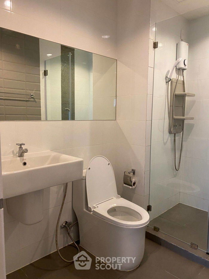 picture 1-BR Condo at Aspire Sukhumvit 48 near BTS Phra Khanong (ID 885959) - 10/14