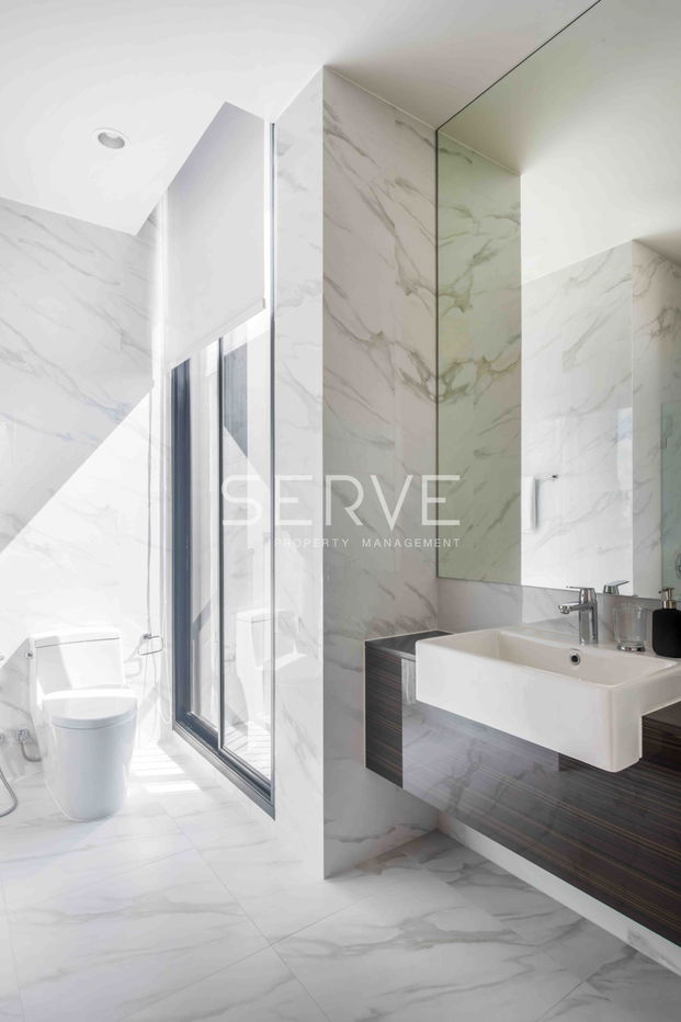 รูป 2 นอน ห้องมุม แต่งสวยสไตล์ Modern 67.43 ตร.ม. ชั้นสูง 15+ ใจกลางอโศก ทำเลดี BTS อโศก & MRT สุขุมวิท 550 ม. ที่คอนโด Noble BE19 / ให้เช่าคอนโด - รูปที่ 14/15