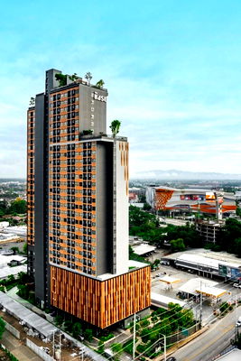 Condos for rent Chiang Mai : P66 | For Rent: The Base Height Condo – Chiang Mai   🌆 Corner Unit with Stunning Central Festival View! 