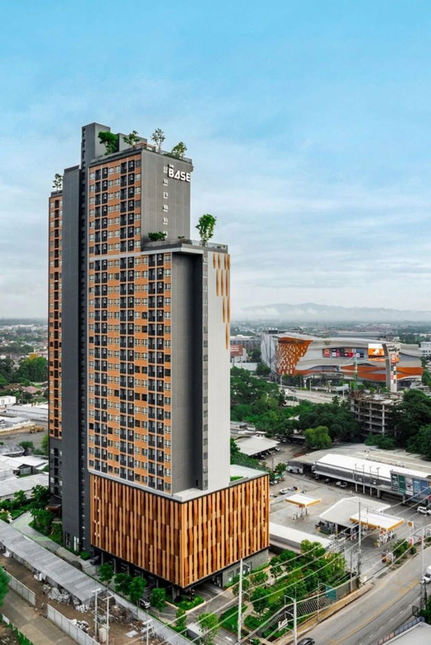 picture P66 | For Rent: The Base Height Condo – Chiang Mai   🌆 Corner Unit with Stunning Central Festival View!  - 1/11
