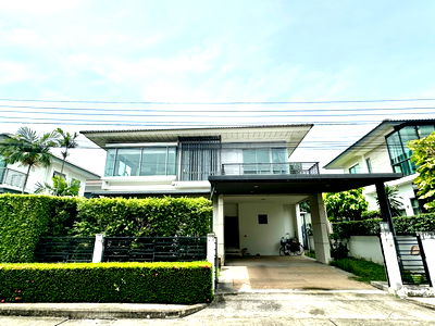 ขายบ้านเดี่ยว : บ้านเดี่ยวพร้อมอยู่ เพอร์เฟค เพลส แจ้งวัฒนะ เฟอร์ครบ ใกล้เซ็นทรัล รถไฟฟ้า ทางด่วน และโรงเรียนนานาชาติ SISB เพียง 50 เมตร