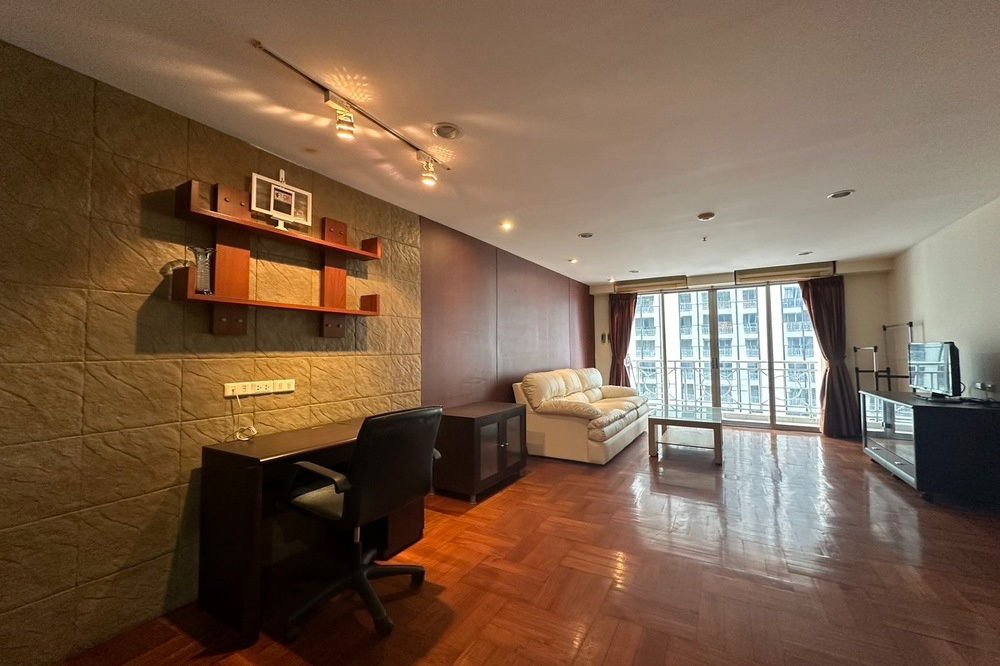 รูป 🔥 สำหรับขาย - เช่า !!🔥 Code C20240900059..........Asoke Place, 1 ห้องนอน, 1 ห้องน้ำ, ชั้นสูง, แต่งครบ, พร้อมเข้าอยู่, ราคาพิเศษ!!📣📣 - รูปที่ 2/11