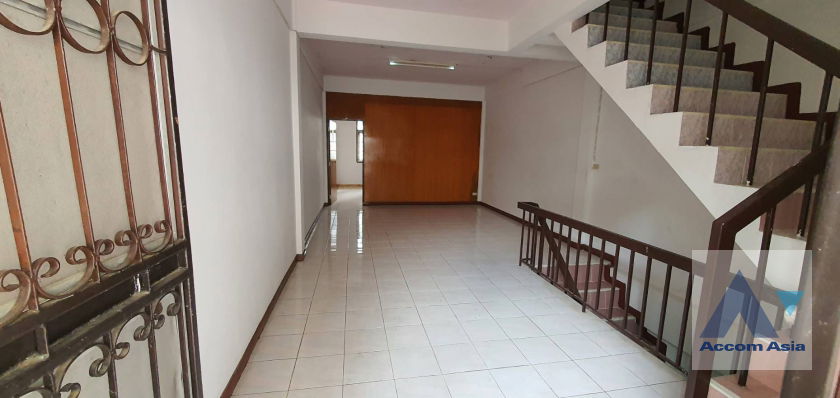 picture 🔼🔽 AccomA 📩 Home Office,Office 3 BR Townhouse in Bang Na (AA36959) - 12/14