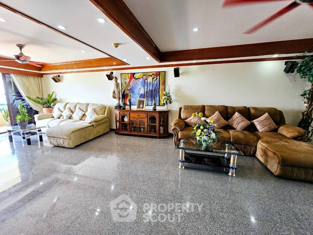รูป คอนโด 2-ห้องนอน ที่ จอมเทียน พลาซ่า คอนโดเทล ใกล้ หาดจอมเทียน (ID 1706851) - รูปที่ 9/19