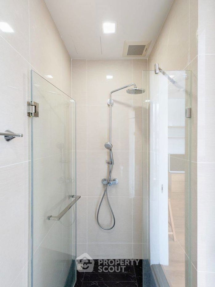 picture Studio Condo at Park Origin Phrom Phong near BTS Phrom Phong (ID 1760461) - 8/12