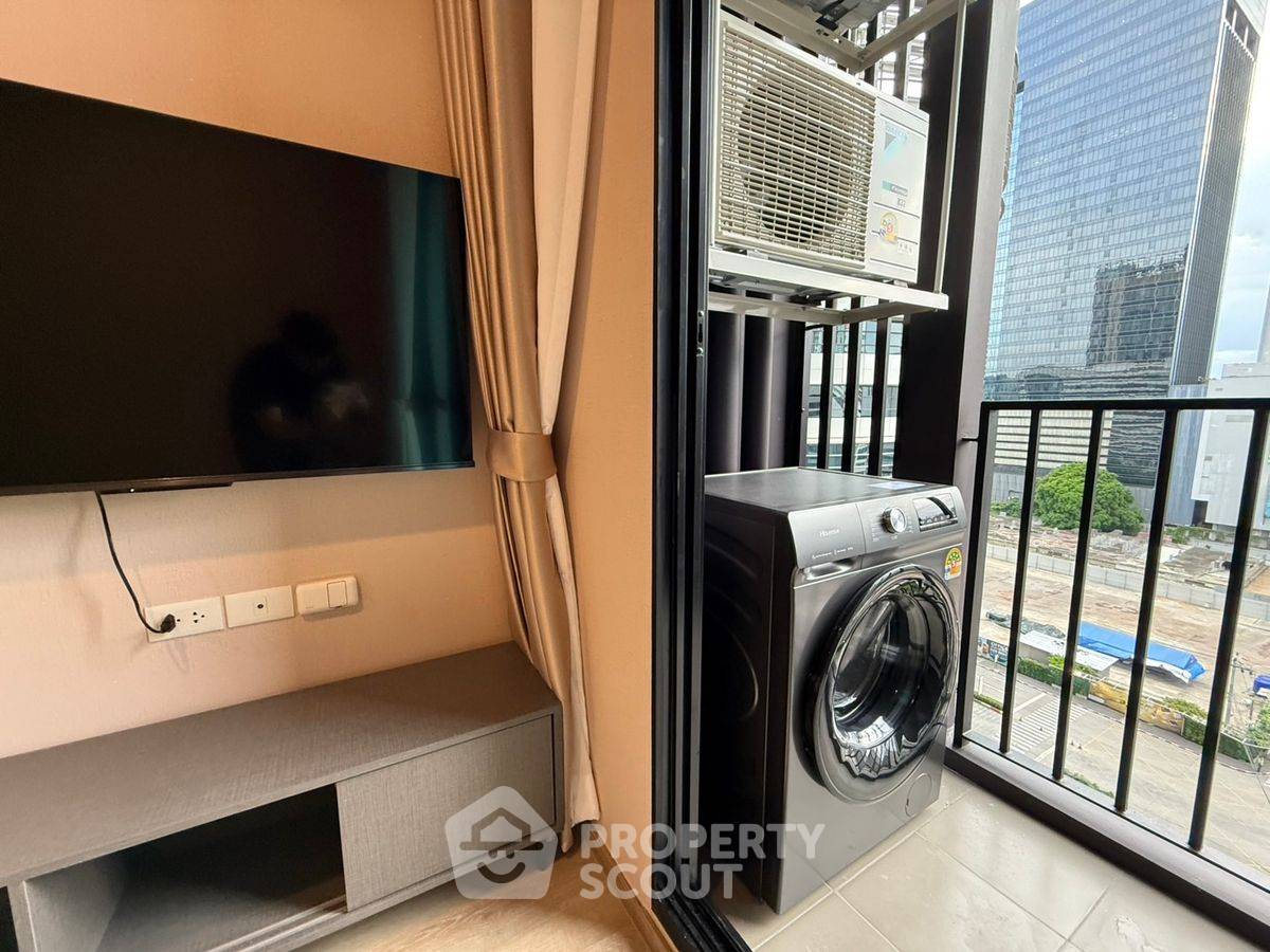picture Studio Condo at Nue District R9 near MRT Phra Ram 9 (ID 2210867) - 7/42