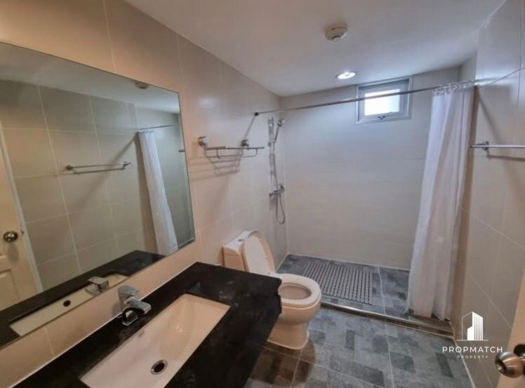 รูป  ✨Flash Deal ✨ Belle Grand Rama 9 (2Bed1Bath68SQM.) พร้อมอยู่ ! เพียง 35,000 บาทต่อเดือน Tel.0981315848 @propmatch   - รูปที่ 12/12
