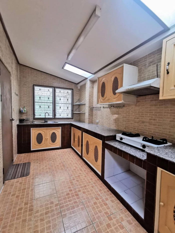 รูป 🏡ให้เช่าบ้านเดี่ยว กฤษดานคร 12 บ้านอยู่ต้นซอยหมู่บ้าน หลังที่ 4 จากปากทางเข้า  - รูปที่ 3/9