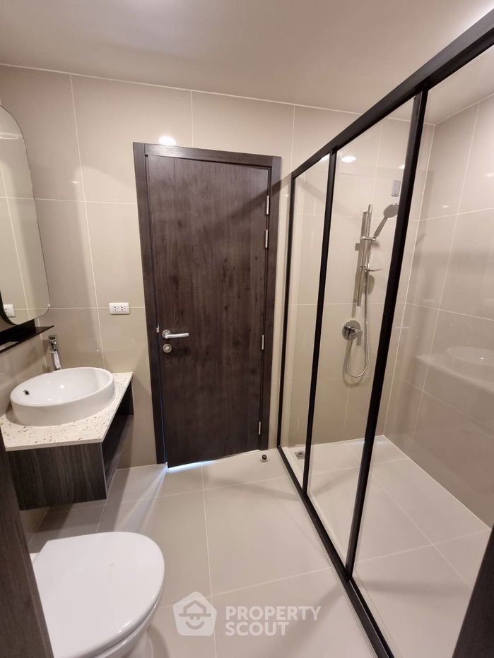 picture 1-BR Condo at XT Huaikhwang near MRT Huai Khwang (ID 656725) - 2/6