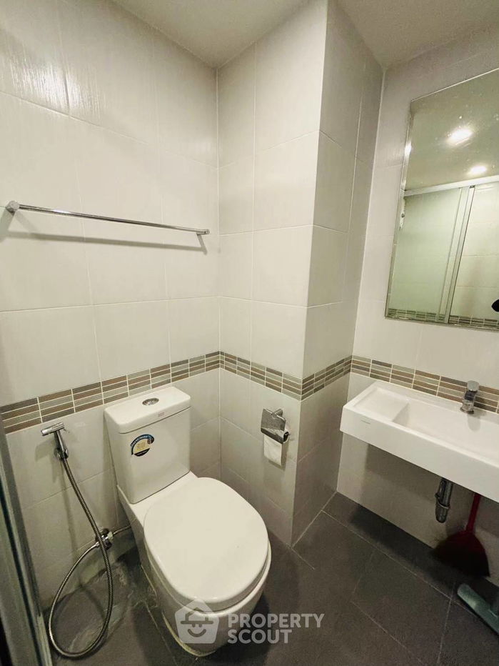 picture 1-BR Condo at Lumpini Place Bangna KM 3 in Bang Na Nuea (ID 2211097) - 4/5